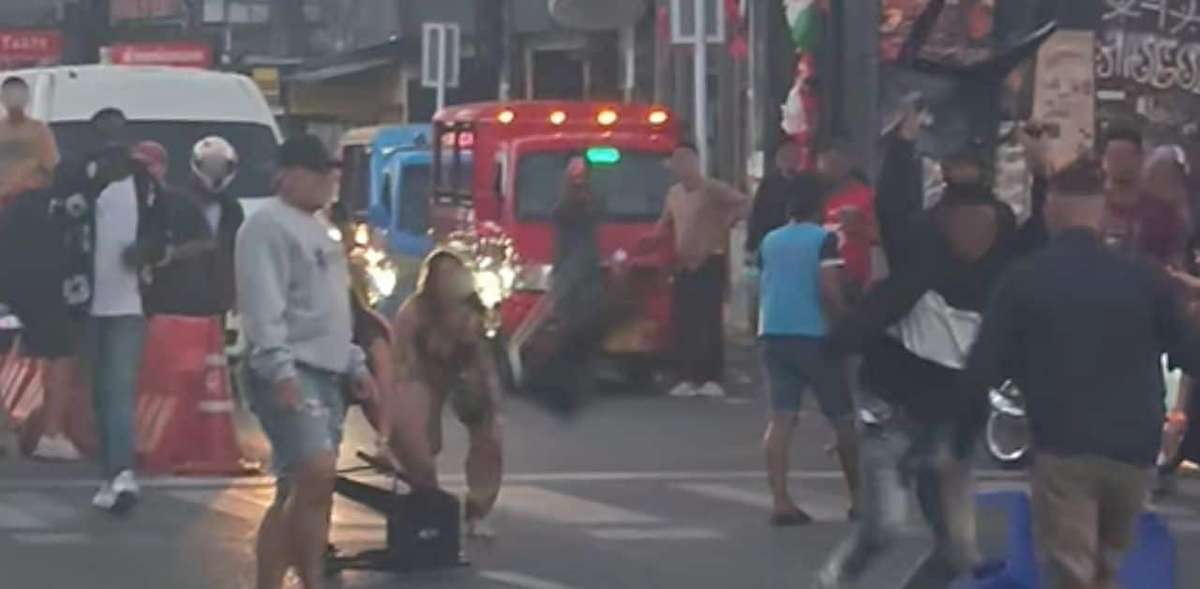 Ohrfeige löst Straßenschlacht in Patong aus (Video)