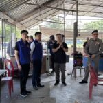 Pattaya: Polizei sprengt Hahnenkampf-Arena Pattaya: Polizei sprengt Hahnenkampf-Arena