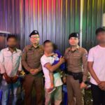 Ausländisches Kind auf Walking Street verschwunden