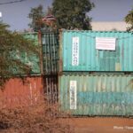 Container-Barrieren an Grenze Container-Barrieren an Grenze