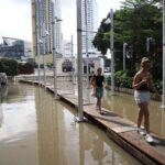 Meerwasser flutet Bangkoks Küstenbezirk