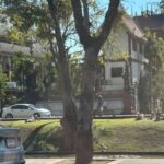 Mit Bikini am Tempel: Netz empört!