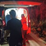 Motorrad erfasst Fußgänger – Zwei Schwerverletzte