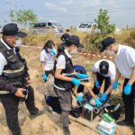 Unbekannter Mann tot im Straßengraben entdeckt