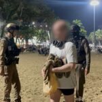 Unbekleideter Tourist sorgt für Ärger