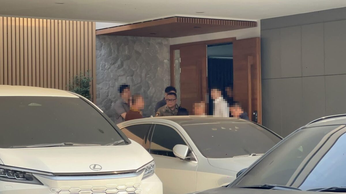 Ausländischer Geschäftsmann begeht Selbstmord