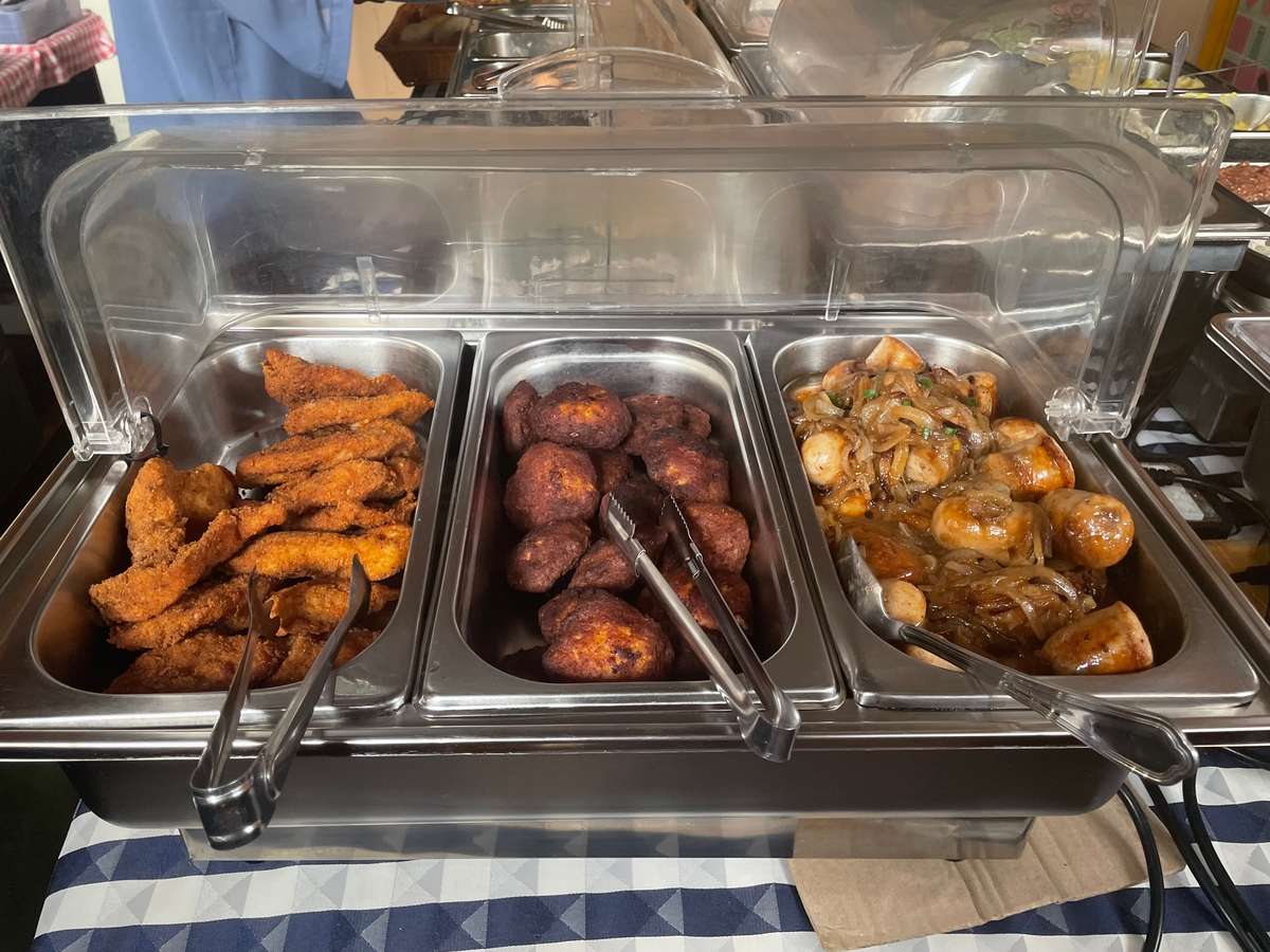 Genießen Sie das große Sonntags-Buffet im Bramburi