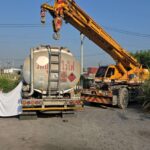 LKW-Fahrer stirbt unter Tanklaster