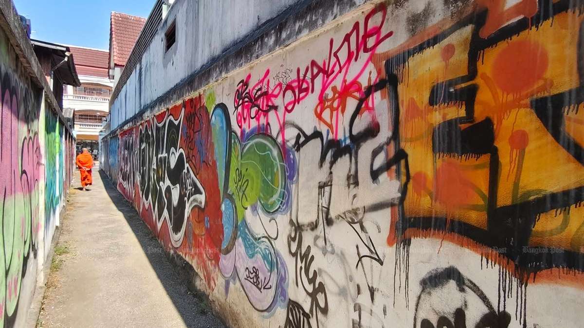 Touristen-Graffiti in Chiang Mai: Tempel wütend