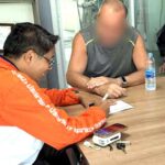 UPDATE: Deutscher zerfetzt Plakate in Nonthaburi UPDATE: Deutscher zerfetzt Plakate in Nonthaburi