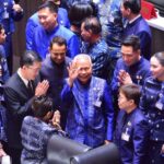 Neues Parlament - Sophon Zaram wird Sprecher Neues Parlament - Sophon Zaram wird Sprecher