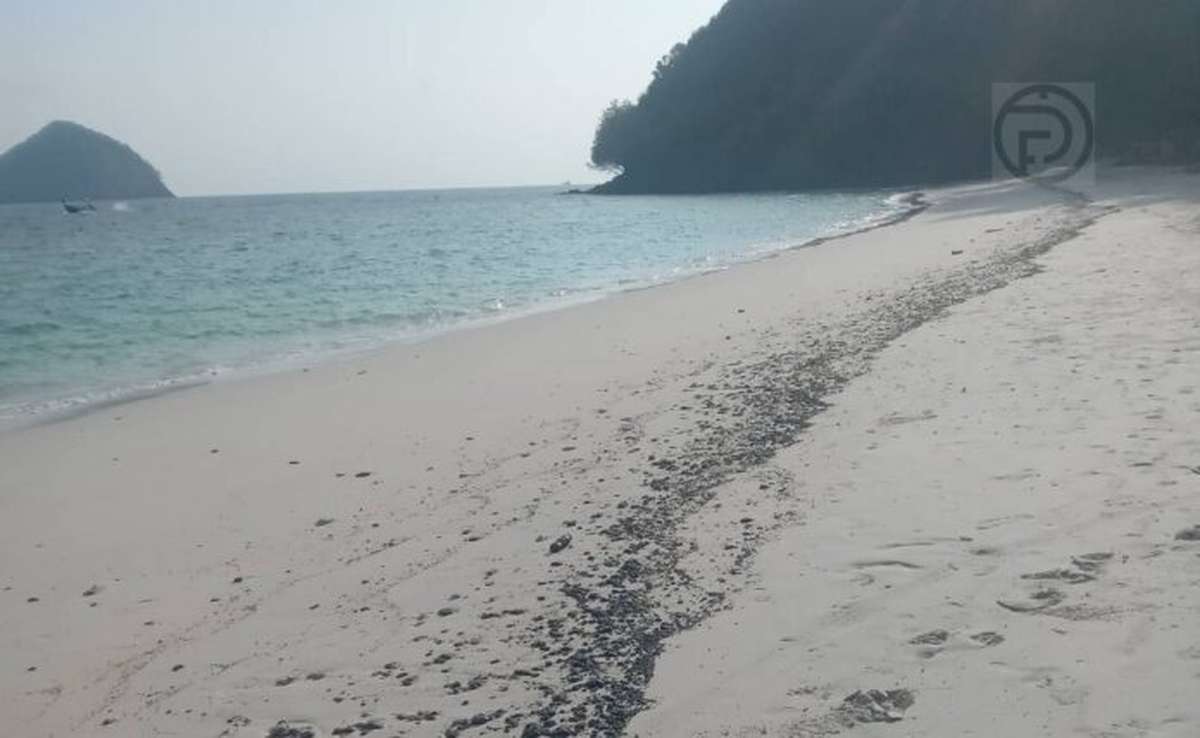 Öl-Schock auf Phuket: Navy rettet Coral Island