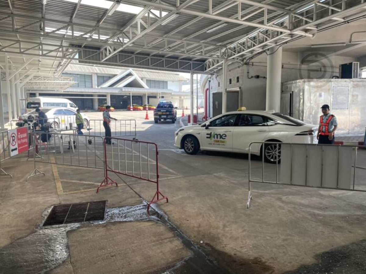 Phuket Airport zieht Notbremse: Verbot gegen Taxi-Drücker