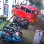 Tuk-Tuk kracht in Massage-Shop – Fünf Verletzte