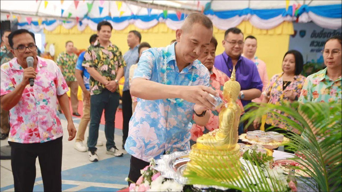 Pattaya: Traditionelles Fest bringt Polizei und Bürger zusammen